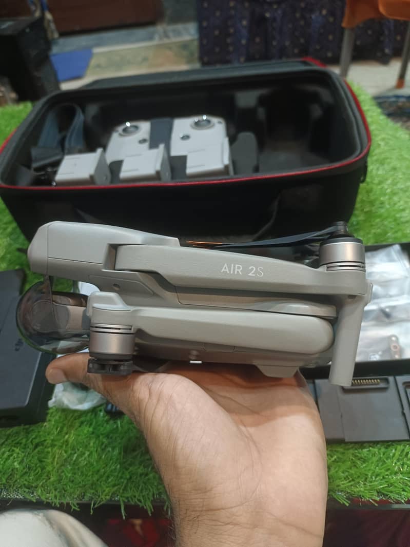 DJI Air2s 6