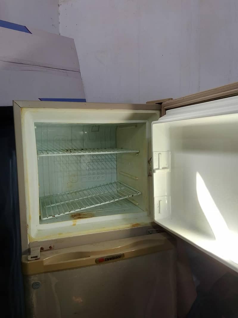 dawlance refrigerator 3