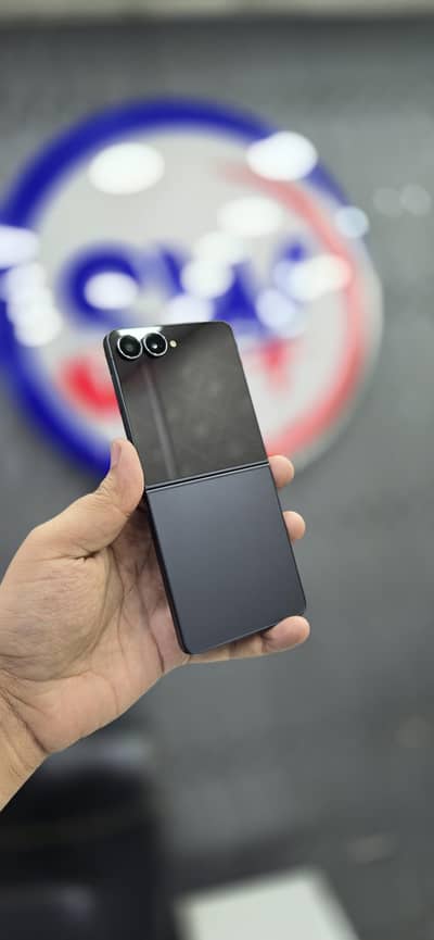 Samsung Mobile Z Flip 7