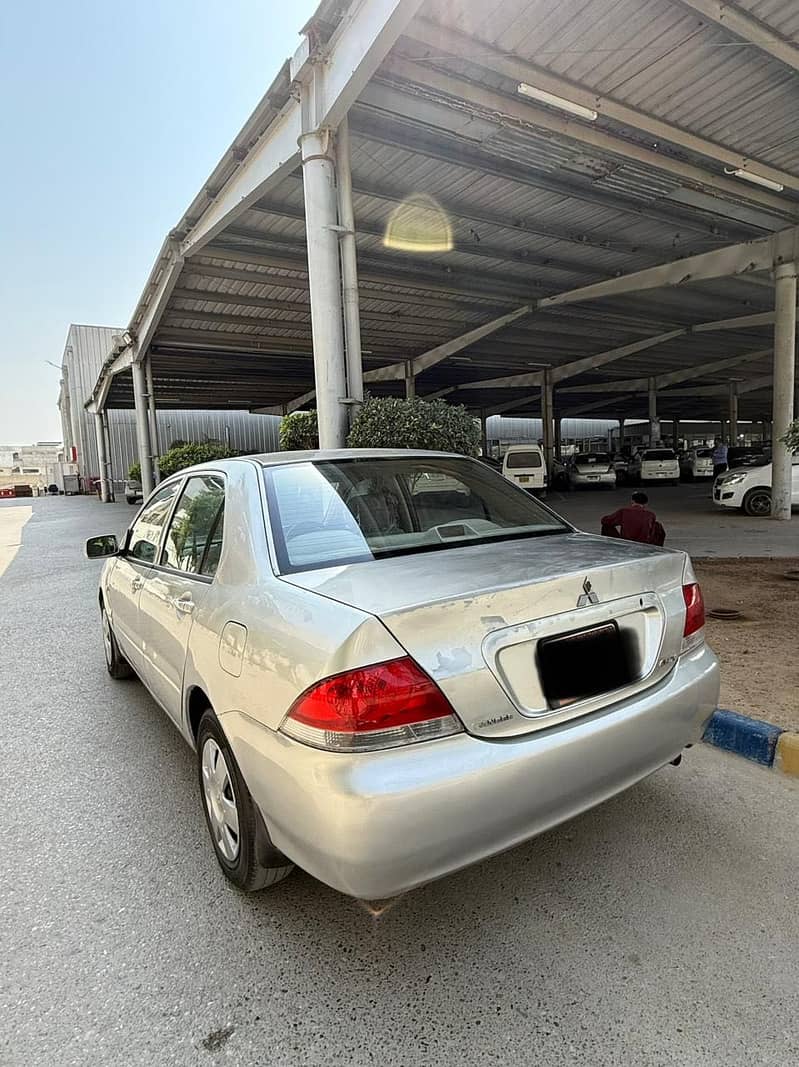 Mitsubishi Lancer 2007 AUTOMATIC 2