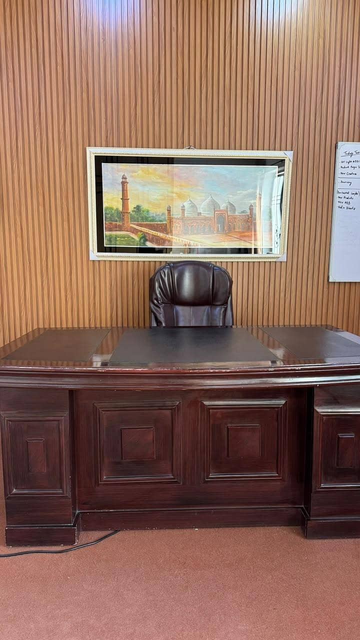 Luxury Office Table 0