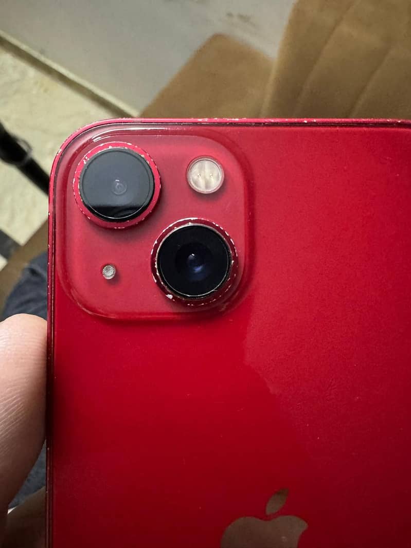 Apple iPhone 13 6