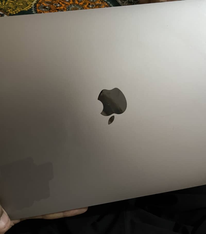 MacBook air 2018 3
