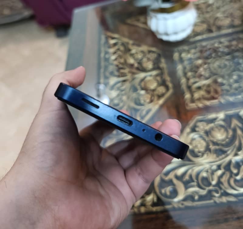 Samsung Mobile A06 4