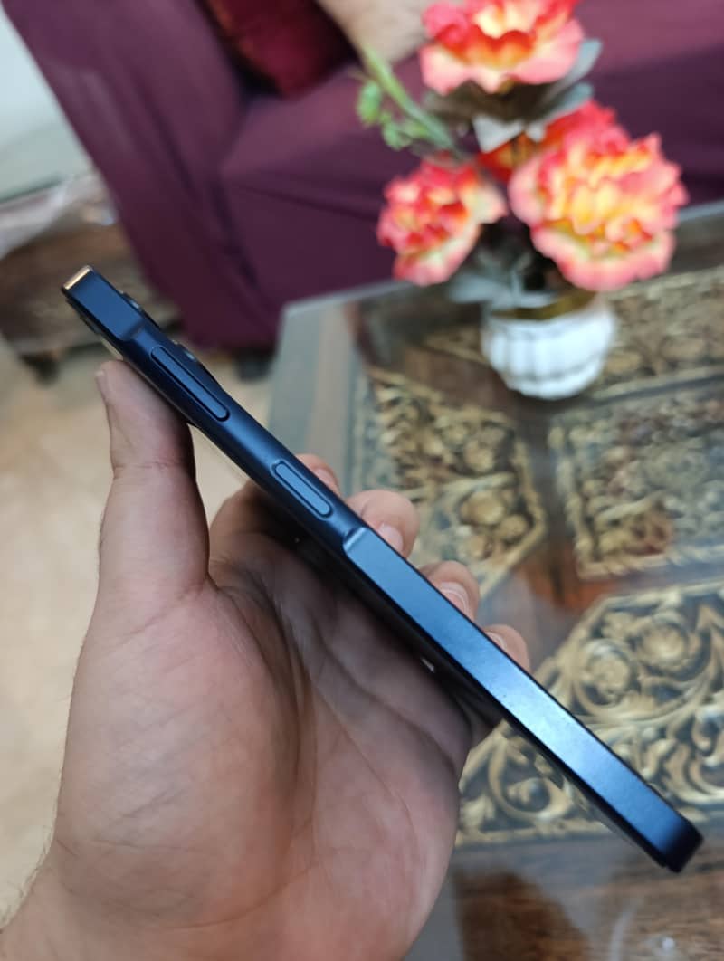 Samsung Mobile A06 5