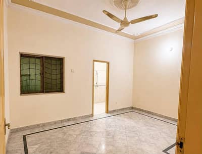 Flats available for rent pak Arab society