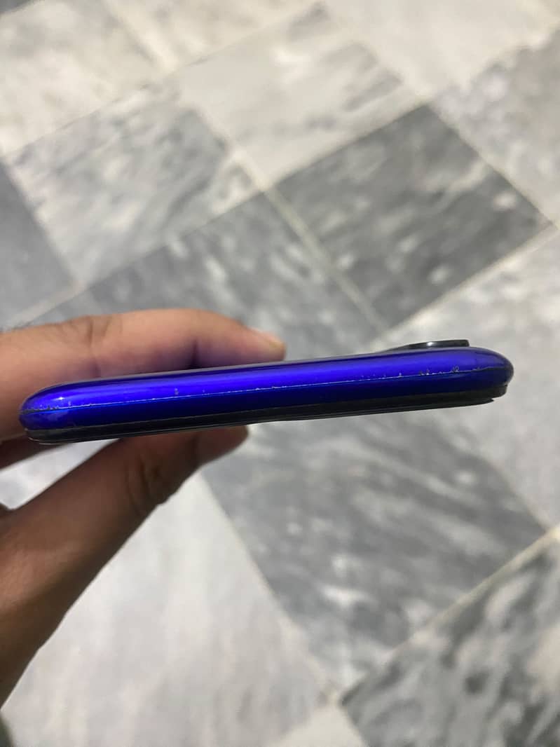 Tecno Spark 4 0