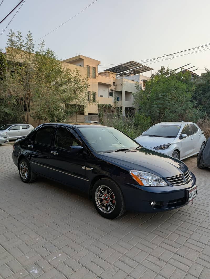 Mitsubishi Lancer Glx 1.3 2008 1