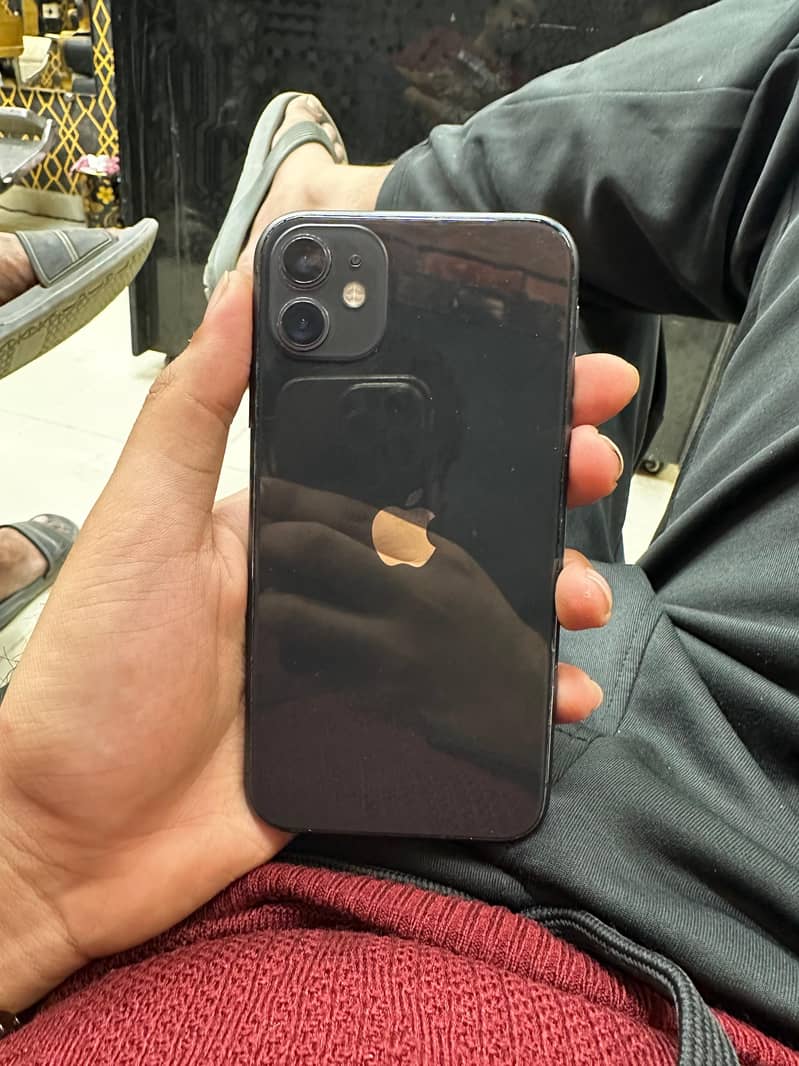 Apple iPhone 11 1