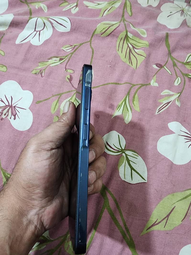 Samsung Mobile A06 2