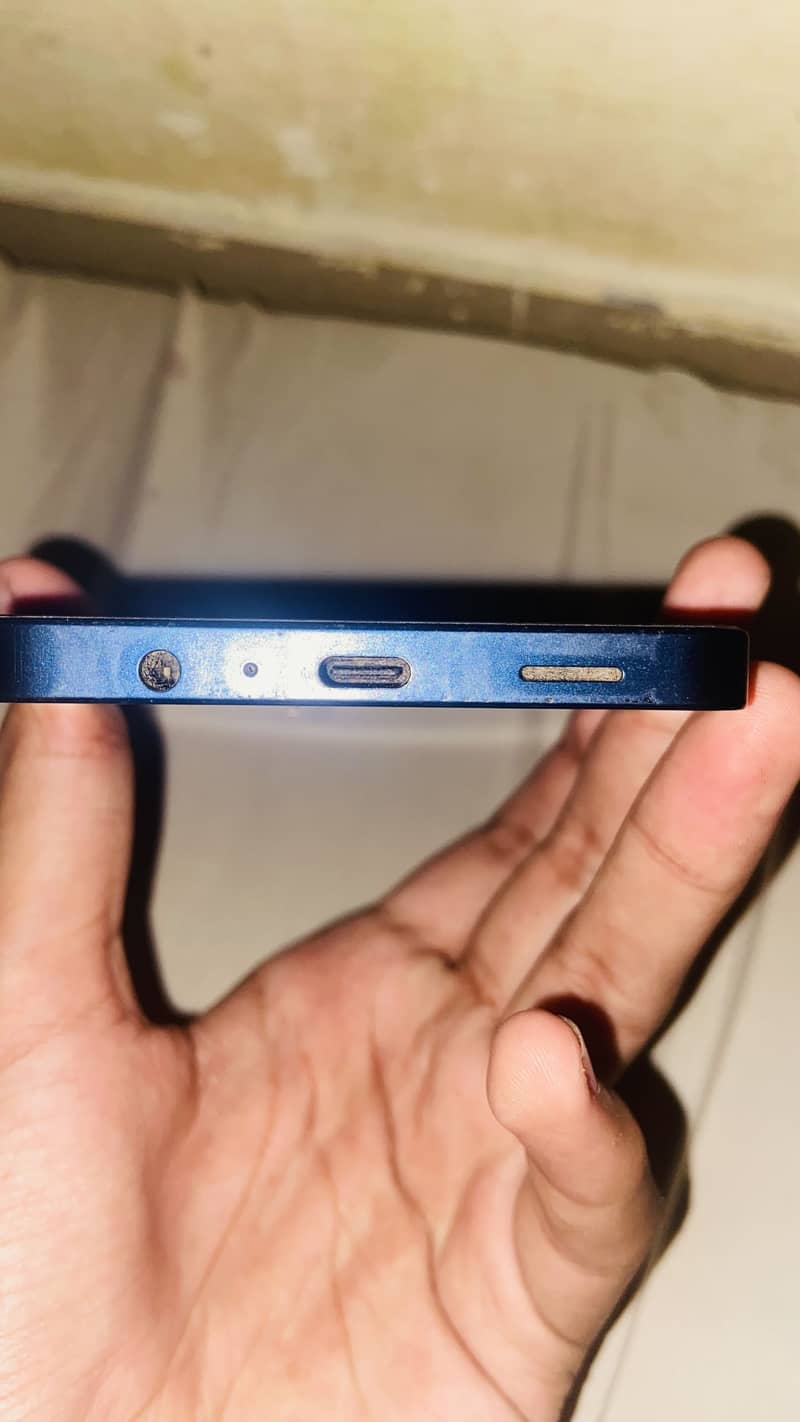 Samsung Mobile A06 1