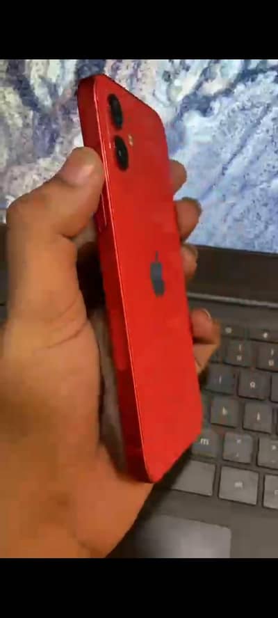 Apple iPhone 12