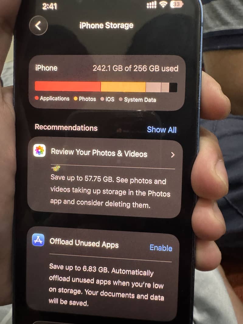 Apple iPhone 13 5