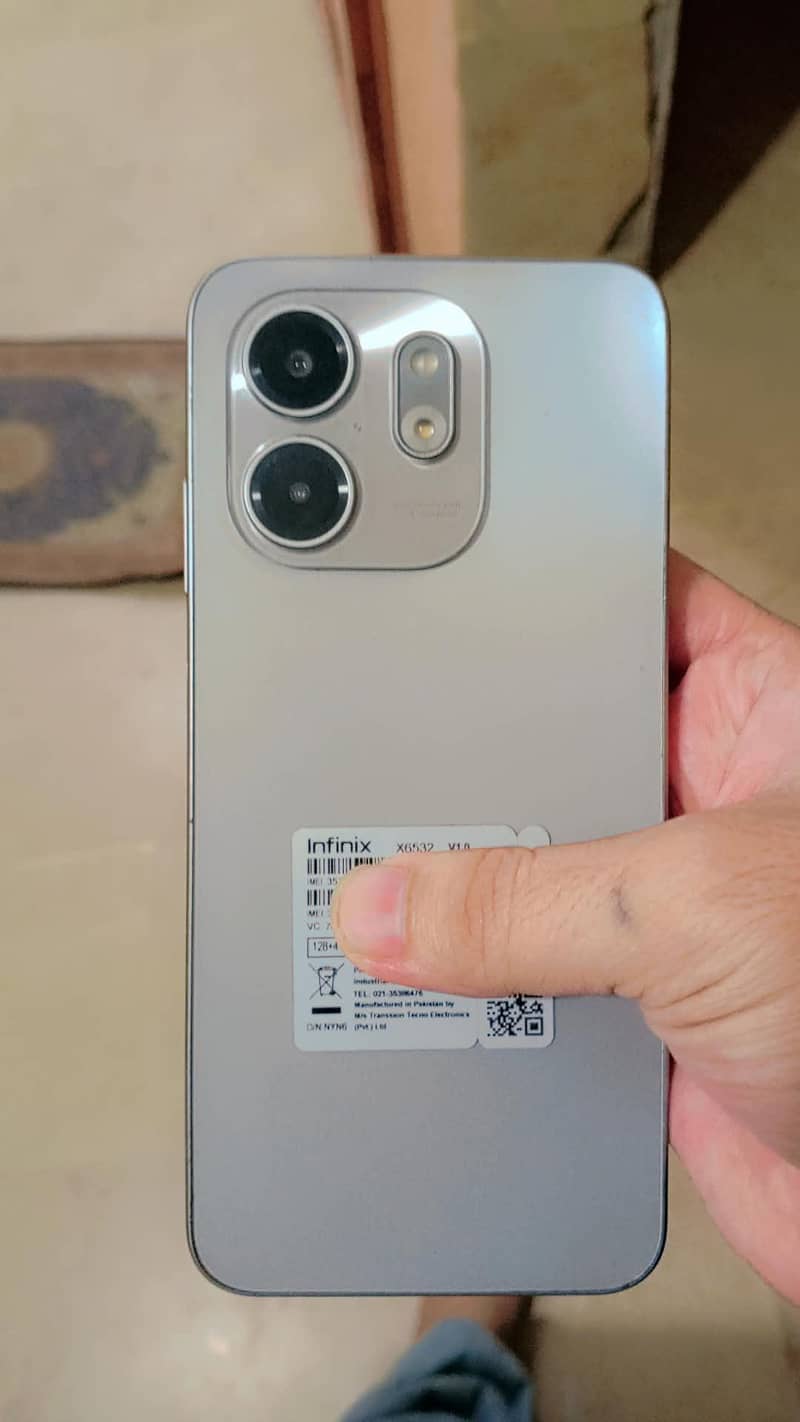 Infinix smart 9 2
