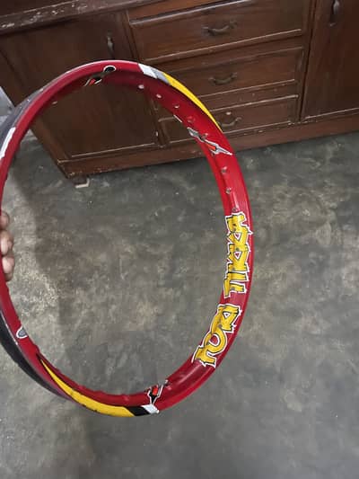 Cd 70 red rim