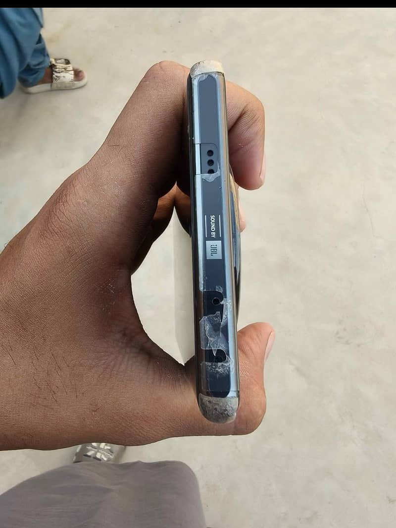 Infinix Zero 40 3