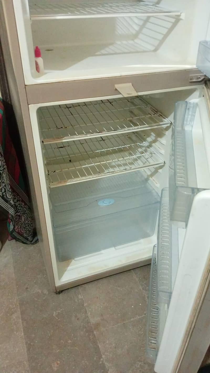 fridge Haier 4