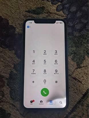 Apple iPhone 11 4