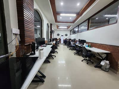 1 Kanal Luxury Floor For Offices Rent