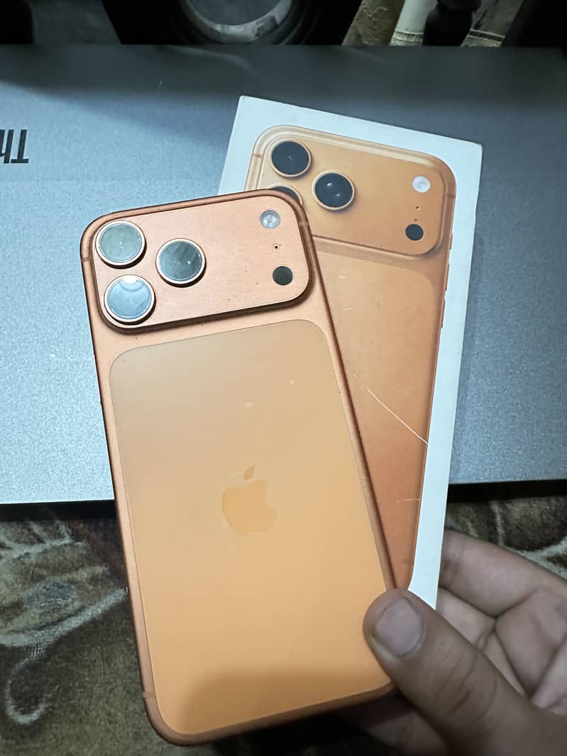 Apple iPhone 17 Pro Max 0