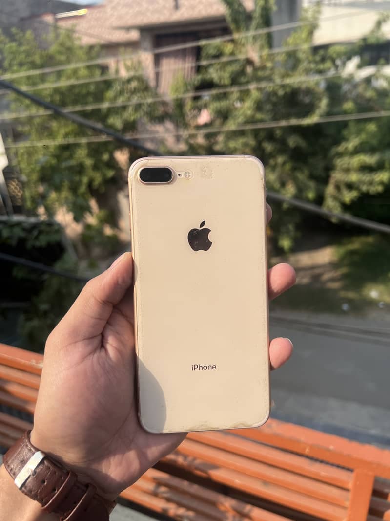 Apple iPhone 8 Plus pta 0
