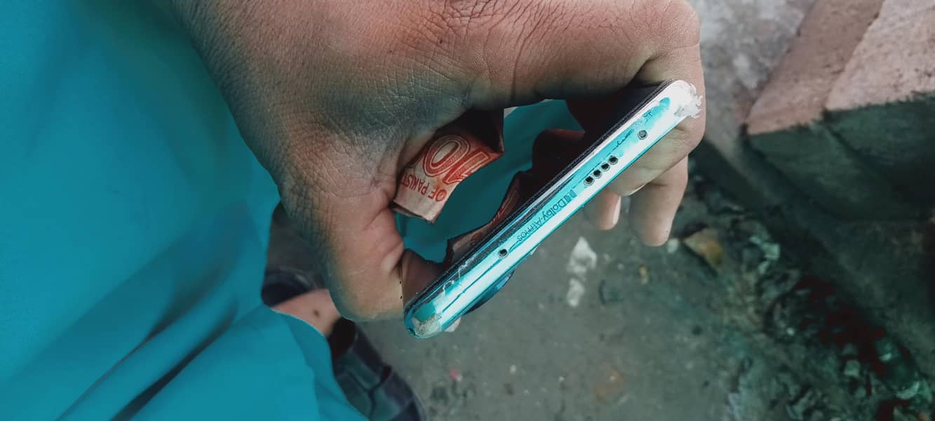 Tecno CAMON 40 Pro 5