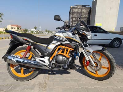 Honda CB150F Special Edition (Silver Orange)