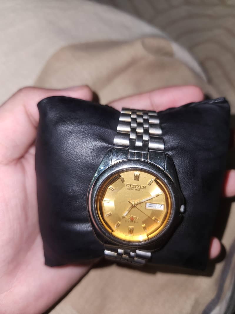 Watch 0