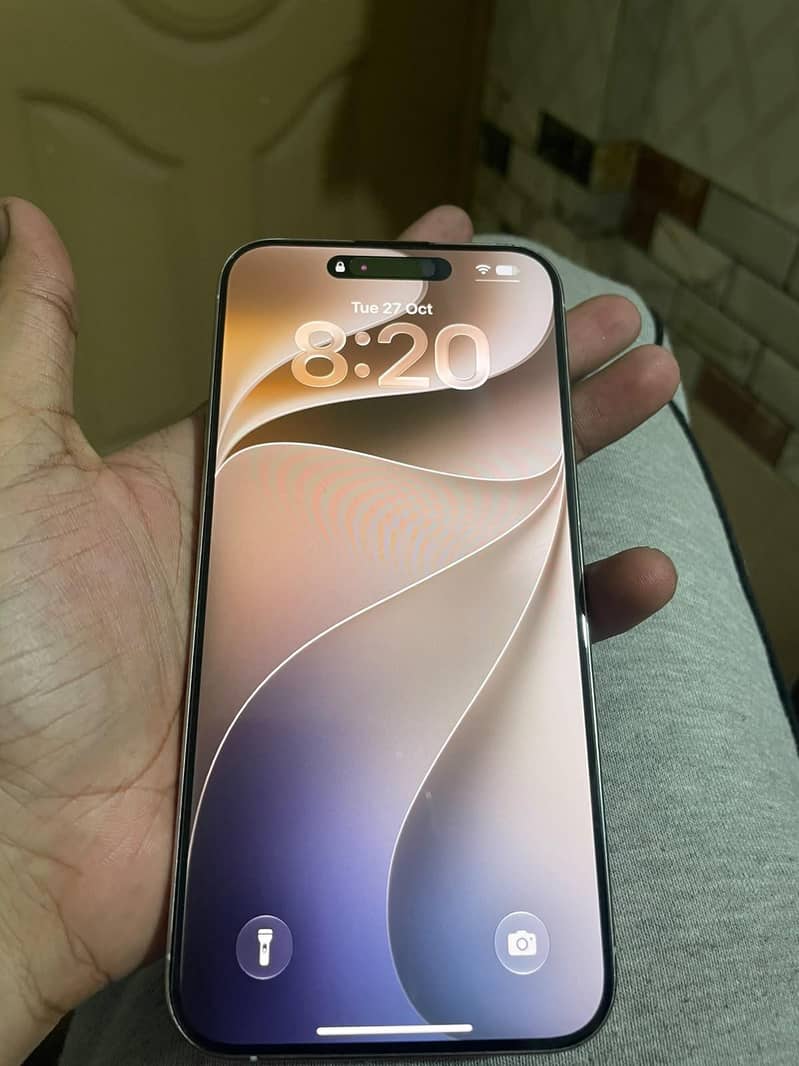 Apple iPhone 15 Pro Max JV 2