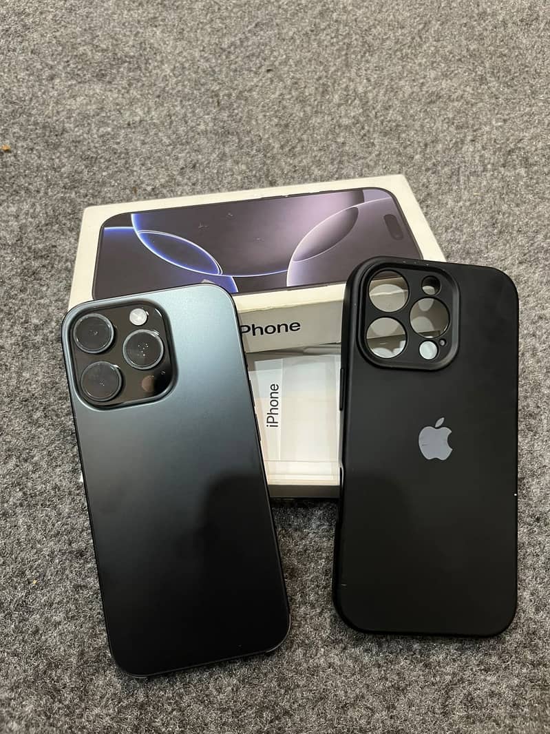 Apple iPhone 16 Pro 11