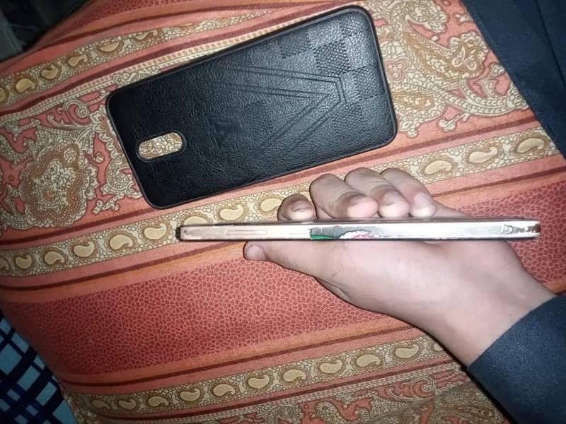 Nokia 2.4 2