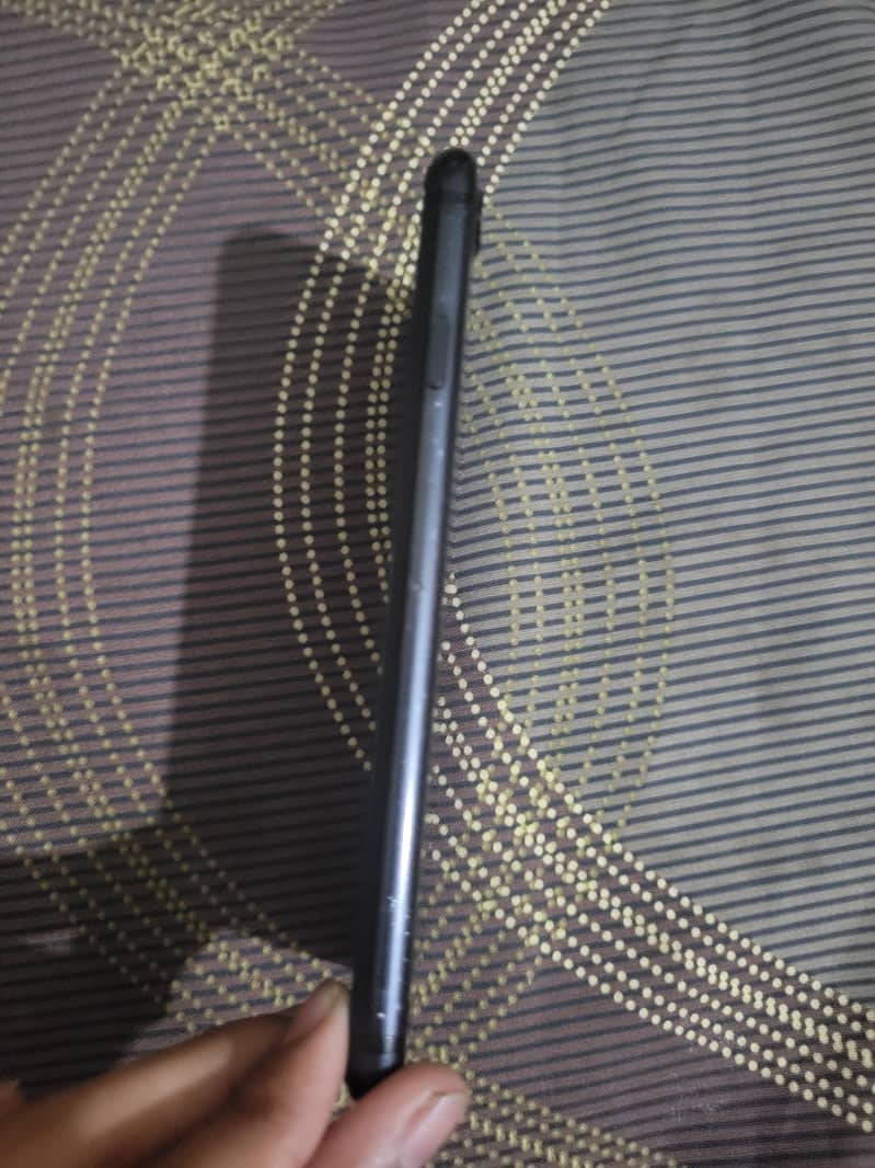 iPhone 7 PTA approved most demanded model 1