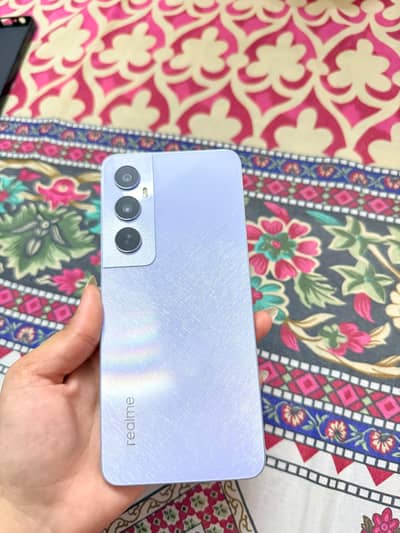 Realme C65