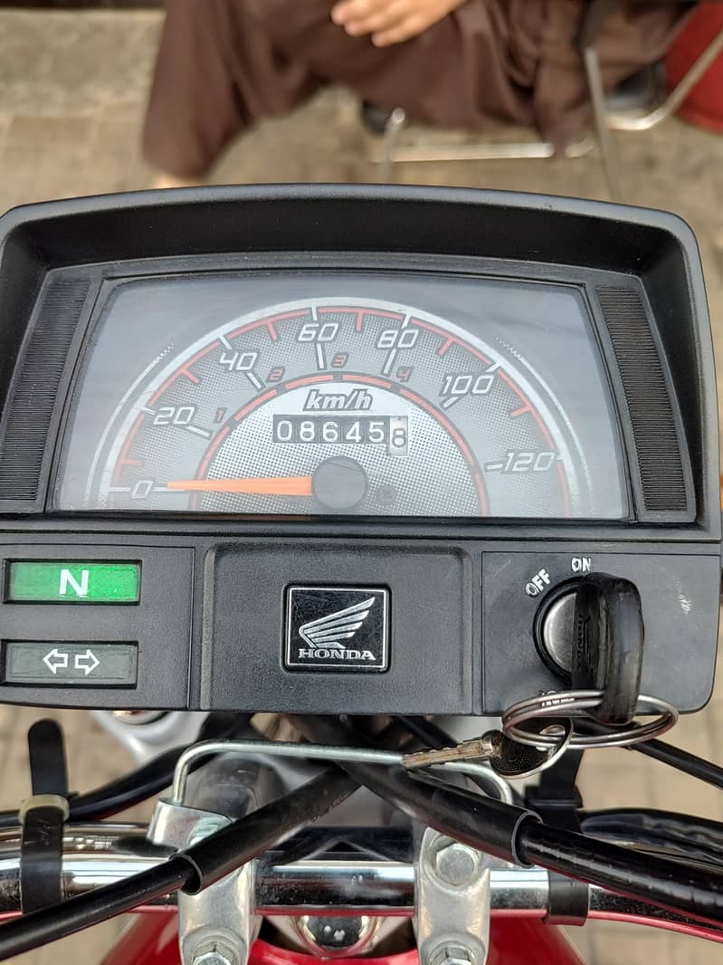 Honda CD 70 8