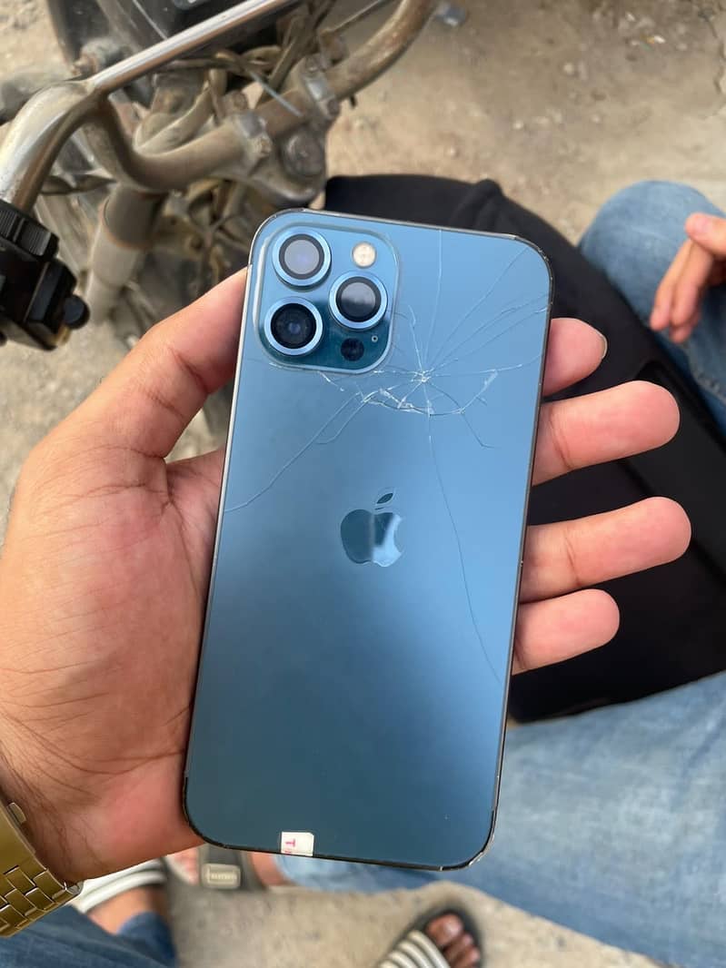 Apple iPhone 12 Pro Max 5