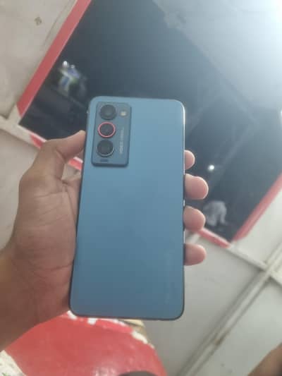 Tecno Camon 18