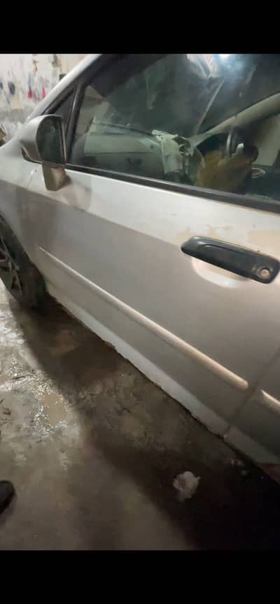 Honda city door 2005