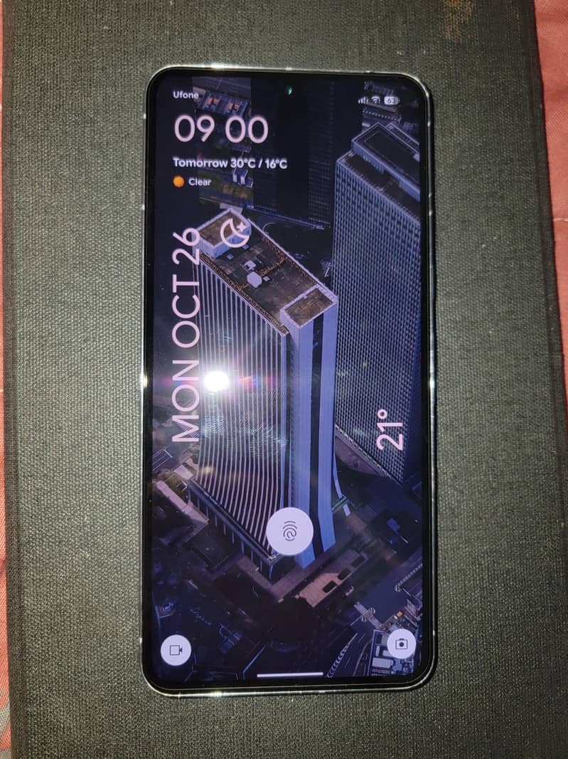Google Pixel 8 Pro 2