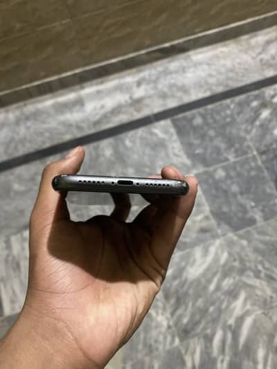 Apple iPhone 11 glitch pta ha  exchange possible
