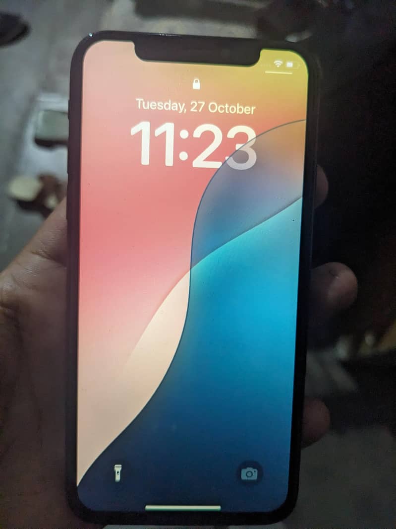 Apple iPhone XS 1