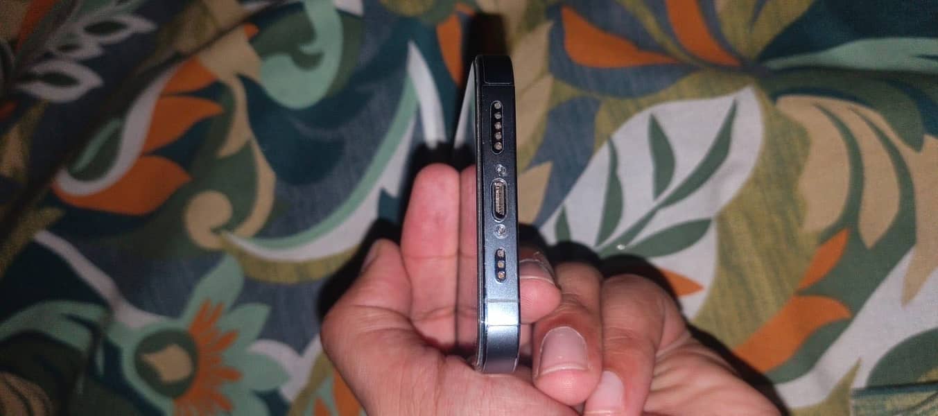 Apple iPhone 13 Pro 5