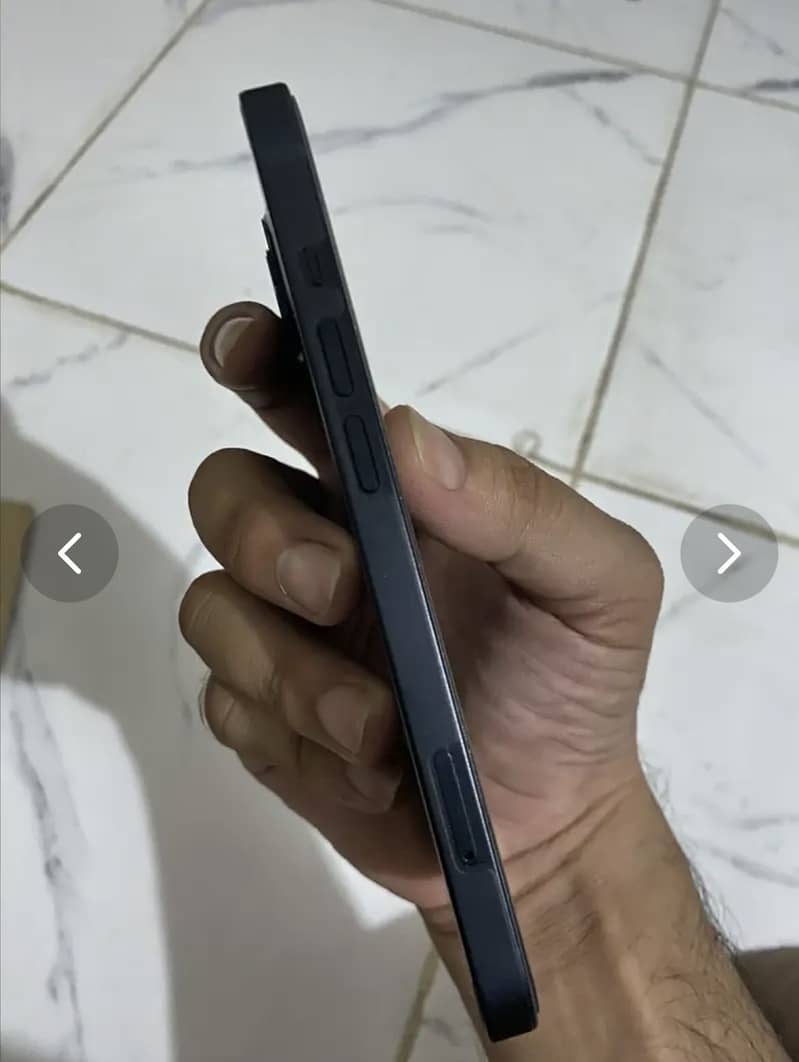 Iphone 13 4