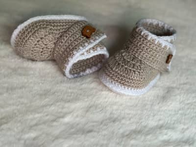 Crochet shoes