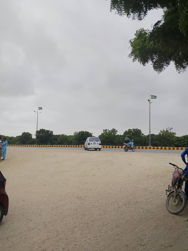 Gulshan e mehran plot for sale 4