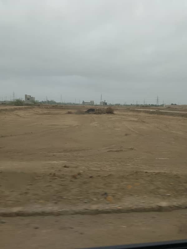 Gulshan e mehran plot for sale 5