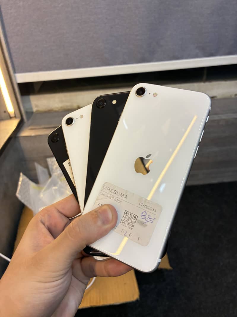 Apple iPhone SE 2020 1