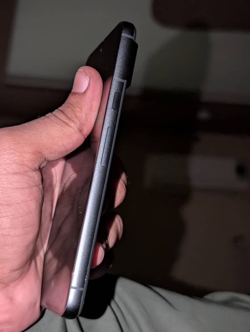 Google Pixel 8 2