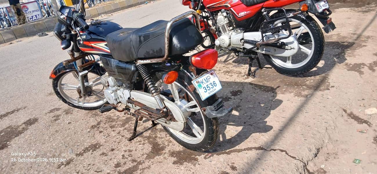 unique 100 3