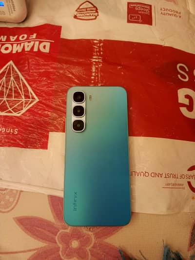 Infinix Hot 60 Pro 128