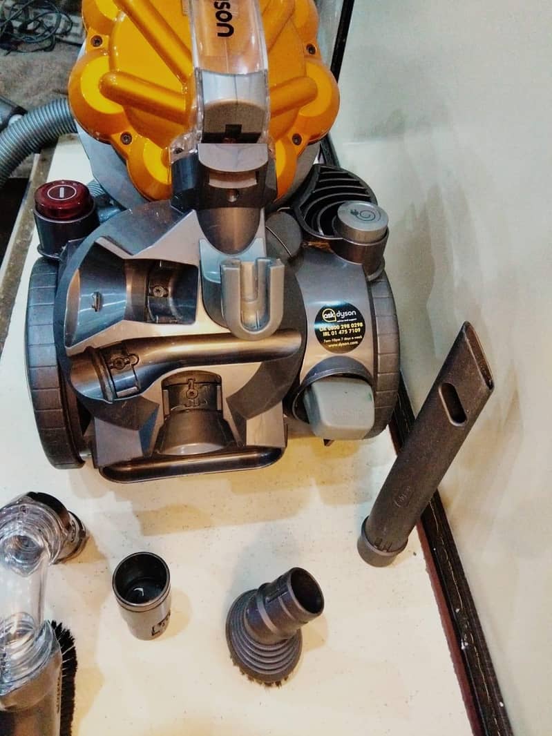 Dyson vacuum cleaner 5